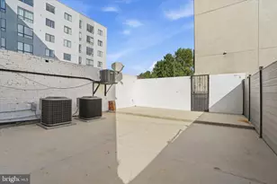 1233 S Broad St, Philadelphia, PA 19147 - Photo 12
