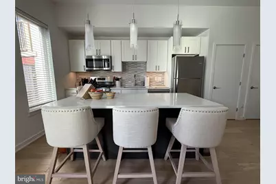 2138 E Sergeant Street, Philadelphia, PA 19125 - Photo 2