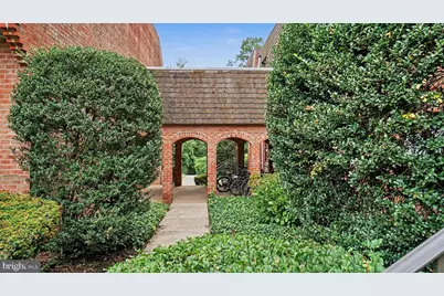 4000 Gypsy Lane #318A1, Philadelphia, PA 19129 - Photo 6