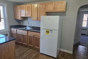 7504 Greenhill Rd, Philadelphia, PA 19151 - Photo 2