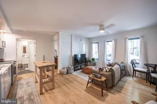 152 W Laurel St, Philadelphia, PA 19123 - Photo 1