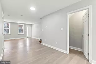 1829 Fernon St, Philadelphia, PA 19145 - Photo 6