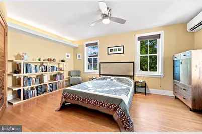 8125 Shawnee Street, Philadelphia, PA 19118 - Photo 18