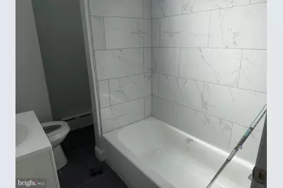 2327 S Bonsall Street, Philadelphia, PA 19145 - Photo 10