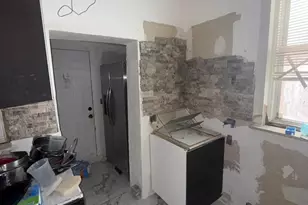 1735 S 55th St, Philadelphia, PA 19143 - Photo 12