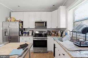 31 W Rockland St, Philadelphia, PA 19144 - Photo 10