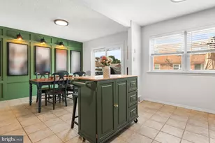 12402 Barbary Rd, Philadelphia, PA 19154 - Photo 6