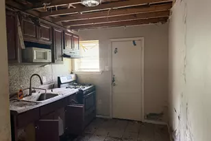 5528 Bloyd St, Philadelphia, PA 19138 - Photo 6