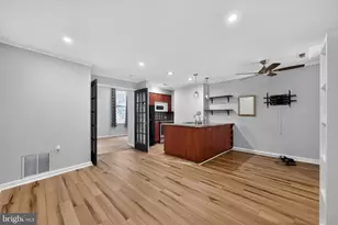 1828 Green St, Philadelphia, PA 19130 - Photo 2