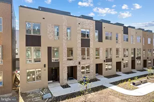 3012 Vice Admiral Wy, Philadelphia, PA 19125 - Photo 34