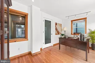 726 Latona St, Philadelphia, PA 19147 - Photo 8