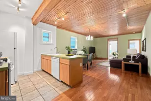 726 Latona St, Philadelphia, PA 19147 - Photo 4
