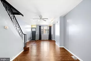 2009 S Darien St, Philadelphia, PA 19148 - Photo 4