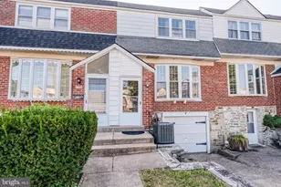 10916 Modena Pl, Philadelphia, PA 19154 - Photo 2