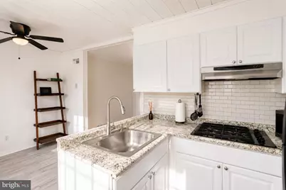 10916 Modena Place, Philadelphia, PA 19154 - Photo 12
