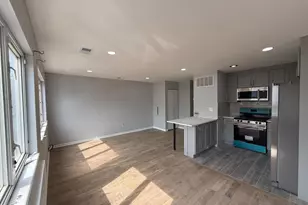 2611 S 9th St, Philadelphia, PA 19148 - Photo 1