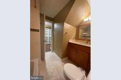 1010 Spruce Street #1F, Philadelphia, PA 19107 - Photo 14