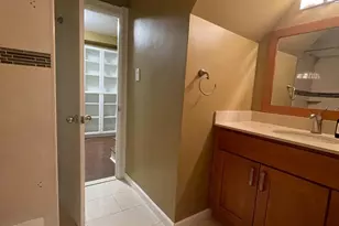 1010 Spruce St, Philadelphia, PA 19107 - Photo 14