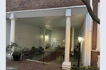 1010 Spruce Street #1F, Philadelphia, PA 19107 - Photo 20