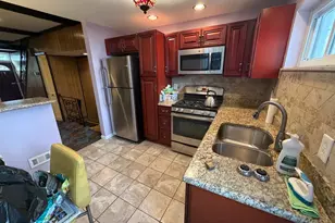 2049 S Beechwood St, Philadelphia, PA 19145 - Photo 8