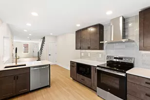 1808 S 8th St, Philadelphia, PA 19148 - Photo 4