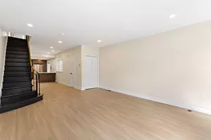1808 S 8th St, Philadelphia, PA 19148 - Photo 10