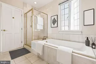 1512 Spruce St, Philadelphia, PA 19102 - Photo 18
