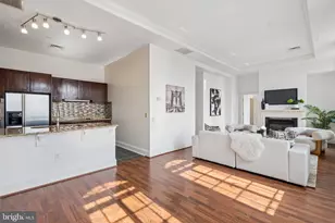 1512 Spruce St, Philadelphia, PA 19102 - Photo 12