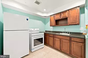 4000 Gypsy Ln, Philadelphia, PA 19129 - Photo 8