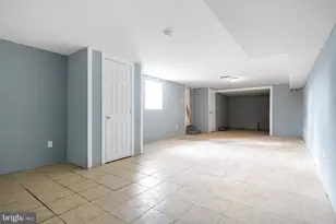 851 S 57th St, Philadelphia, PA 19143 - Photo 16