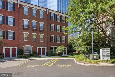 413 Regatta Drive, Philadelphia, PA 19146 - Photo 2