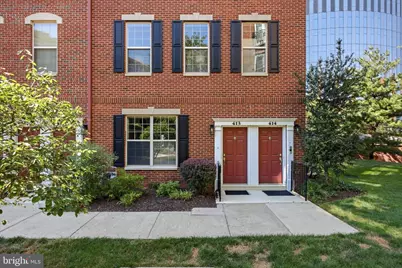 413 Regatta Drive, Philadelphia, PA 19146 - Photo 1
