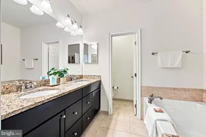 413 Regatta Drive, Philadelphia, PA 19146 - Photo 20