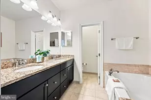 413 Regatta Dr, Philadelphia, PA 19146 - Photo 20