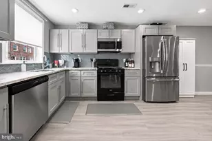 8430 Bayard St, Philadelphia, PA 19150 - Photo 2