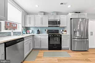 8430 Bayard St, Philadelphia, PA 19150 - Photo 8
