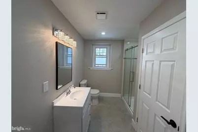 1651 W Grange Avenue, Philadelphia, PA 19141 - Photo 6