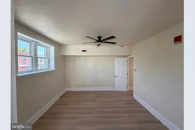1651 W Grange Avenue, Philadelphia, PA 19141 - Photo 10