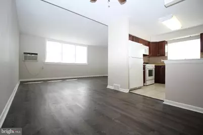 8208 Rockwell Avenue, Philadelphia, PA 19111 - Photo 6