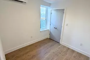 914 Snyder Ave, Philadelphia, PA 19148 - Photo 12