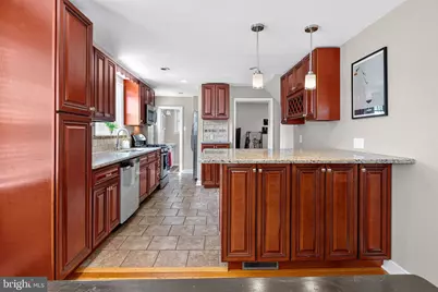 461 Summit Avenue, Philadelphia, PA 19128 - Photo 14