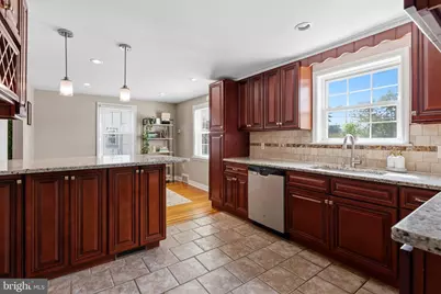 461 Summit Avenue, Philadelphia, PA 19128 - Photo 12