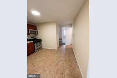 1438 Snyder Ave #3RD FLOOR, Philadelphia, PA 19145 - Photo 6