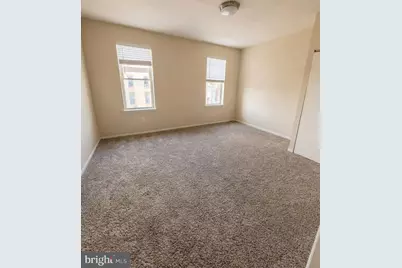 1438 Snyder Ave #3RD FLOOR, Philadelphia, PA 19145 - Photo 1
