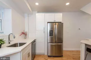 1815 Waterloo St, Philadelphia, PA 19122 - Photo 8
