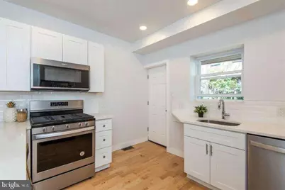1815 Waterloo Street, Philadelphia, PA 19122 - Photo 6