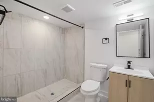 2322 N 5th St, Philadelphia, PA 19133 - Photo 20