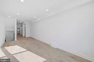 2322 N 5th St, Philadelphia, PA 19133 - Photo 2