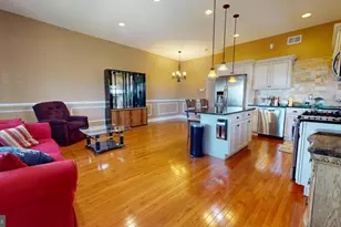 8902 Blue Grass Rd, Philadelphia, PA 19152 - Photo 4