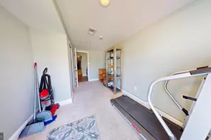 8902 Blue Grass Rd, Philadelphia, PA 19152 - Photo 12